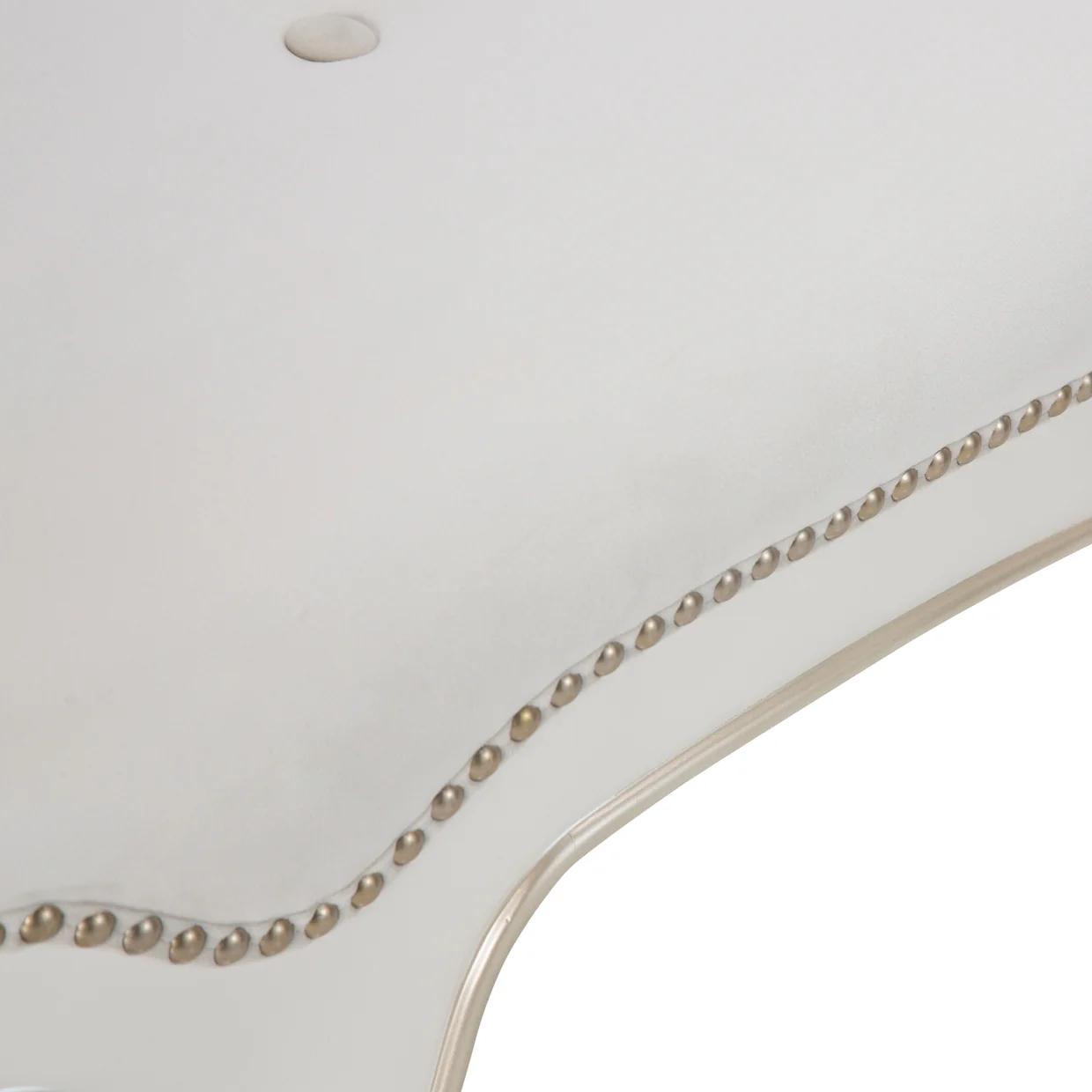 London Place Creamy Pearl Bed Bench - Image 6
