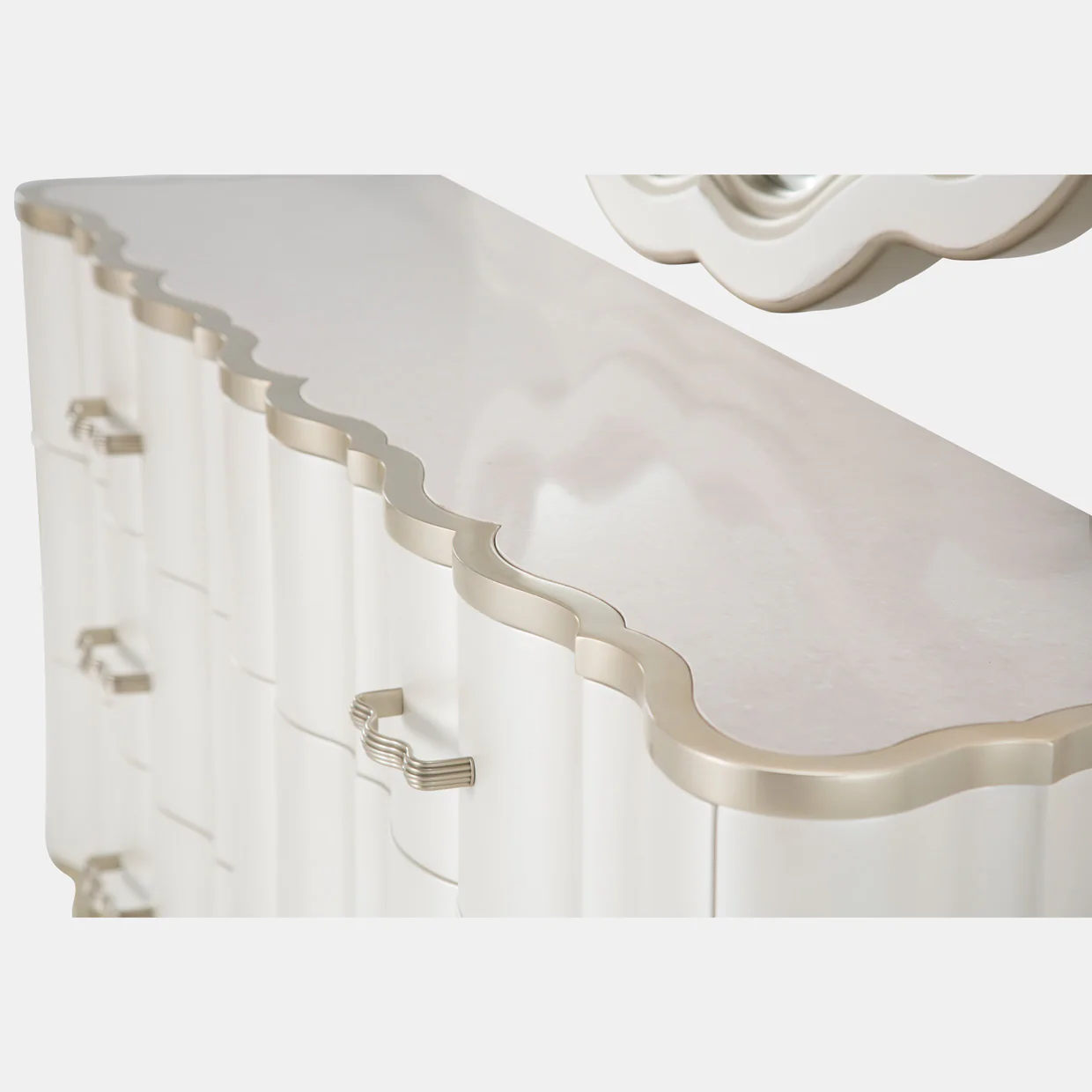 London Place Creamy Pearl Dresser and Wall Mirror - Image 5
