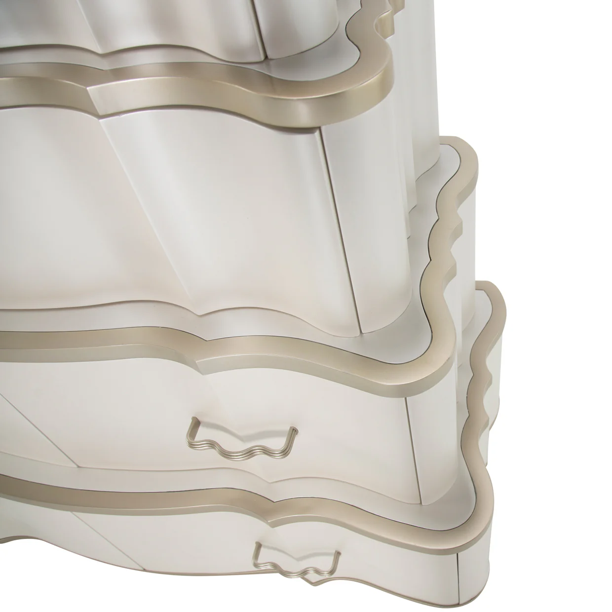 London Place Creamy Pearl Tiered Chest - Image 7