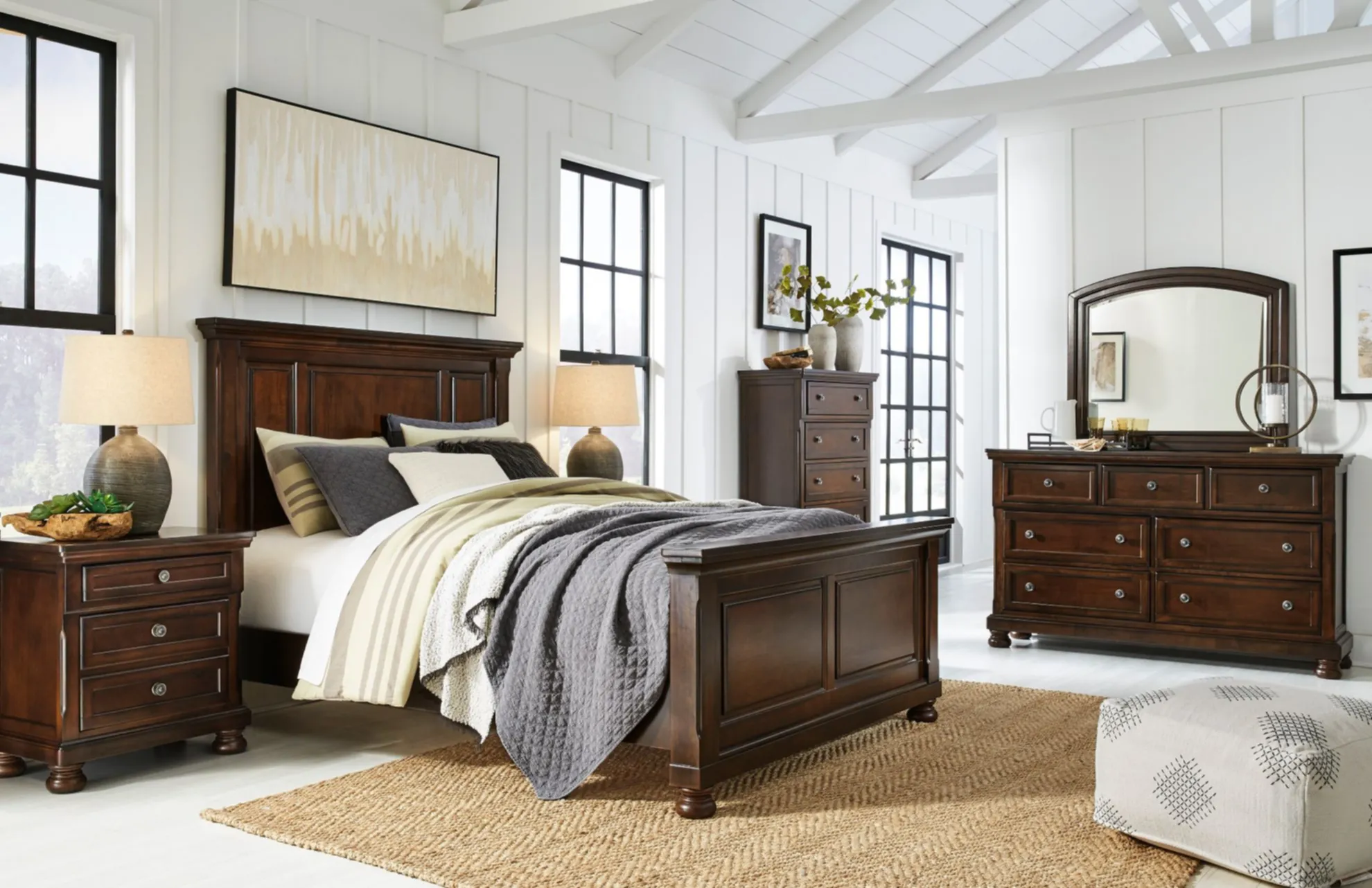 Porter Queen Panel Bed - Image 2