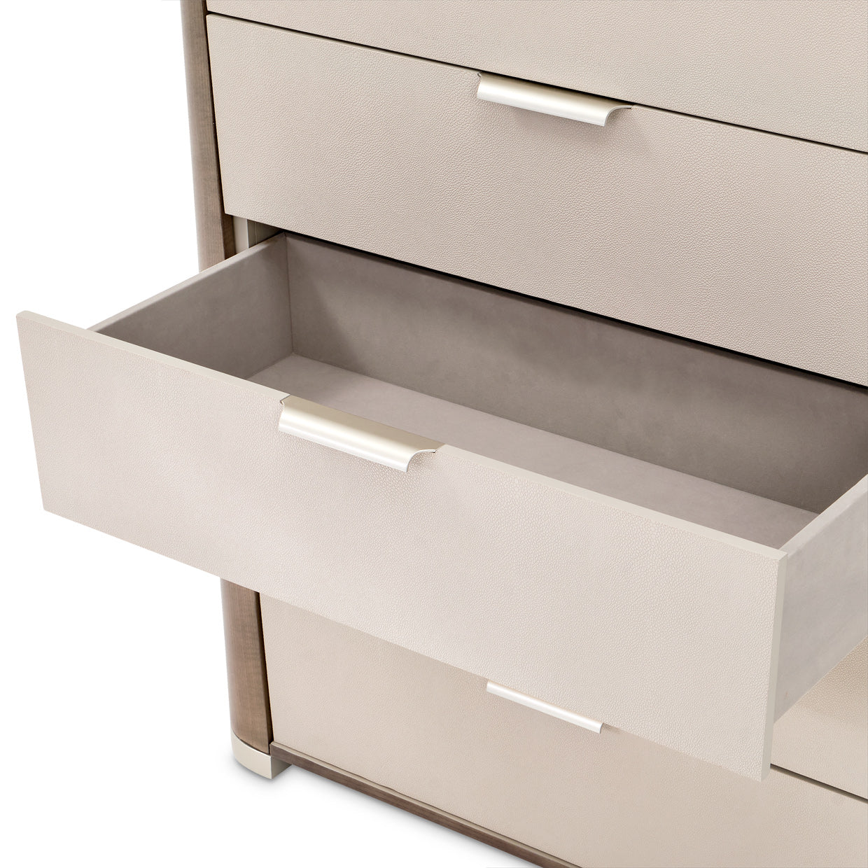 Roxbury Park 6 Drawer Chest - Image 7